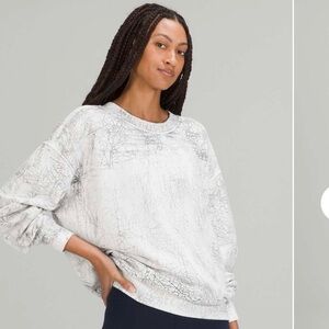 Lululemon Perfectly Oversized Terry Sweatshirt Sz 4 Thread Dye White Black